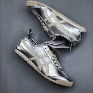 New Onitsuka Tiger Mexico 66 ASICS Sneaker Shoes in Silver Metallic